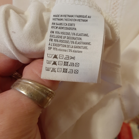 Top/Blouse - Picture 3 of 5